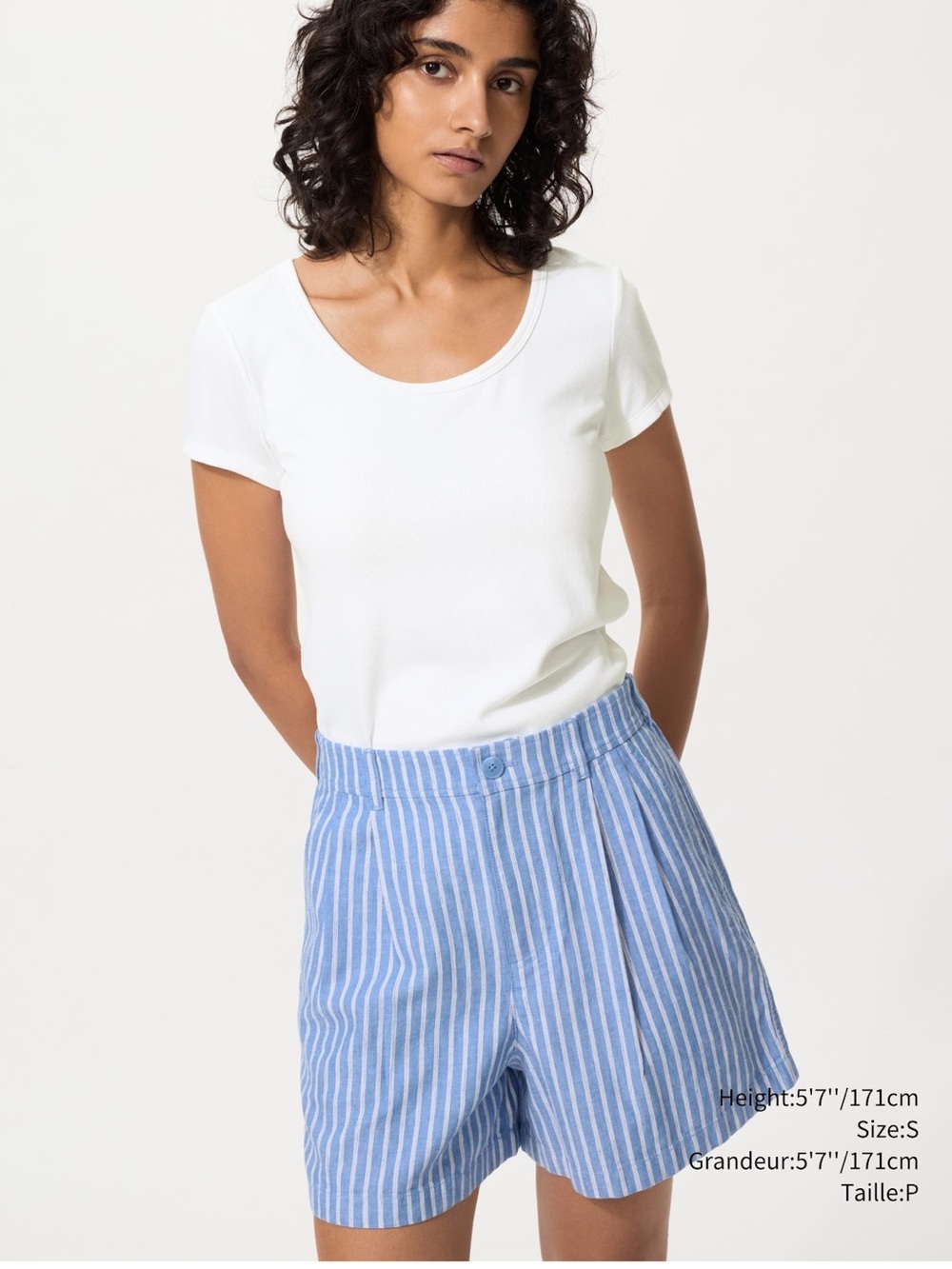 AIRism Cotton Scoop Neck Bra T-Shirt - white